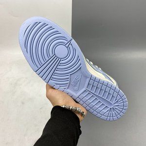 nike sb zoom dunk low pro beige white light blue